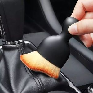NEW! CAR INTERIOR DUST BRUSH